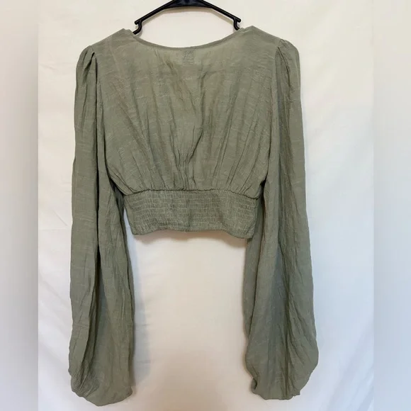 NWT Princess Polly Castlereagh Top Green Size 4 - Picture 6 of 7